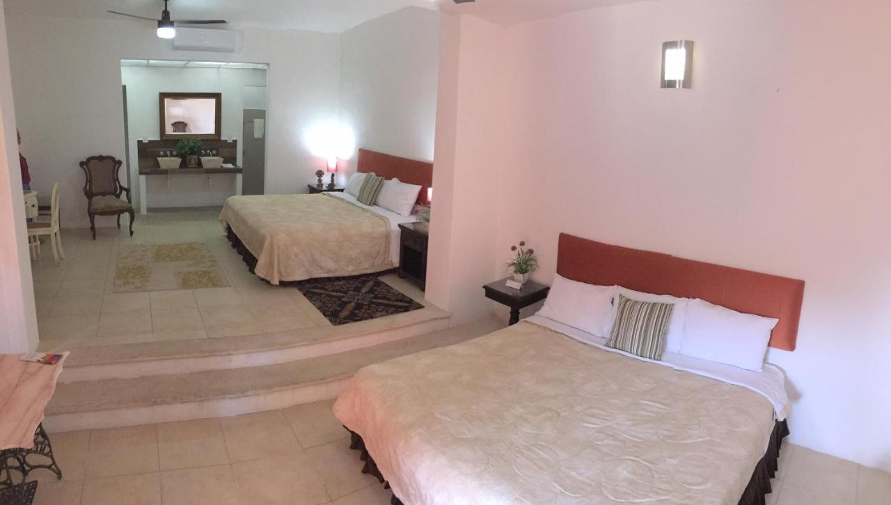 Hotel Mejorada מרידה מראה חיצוני תמונה